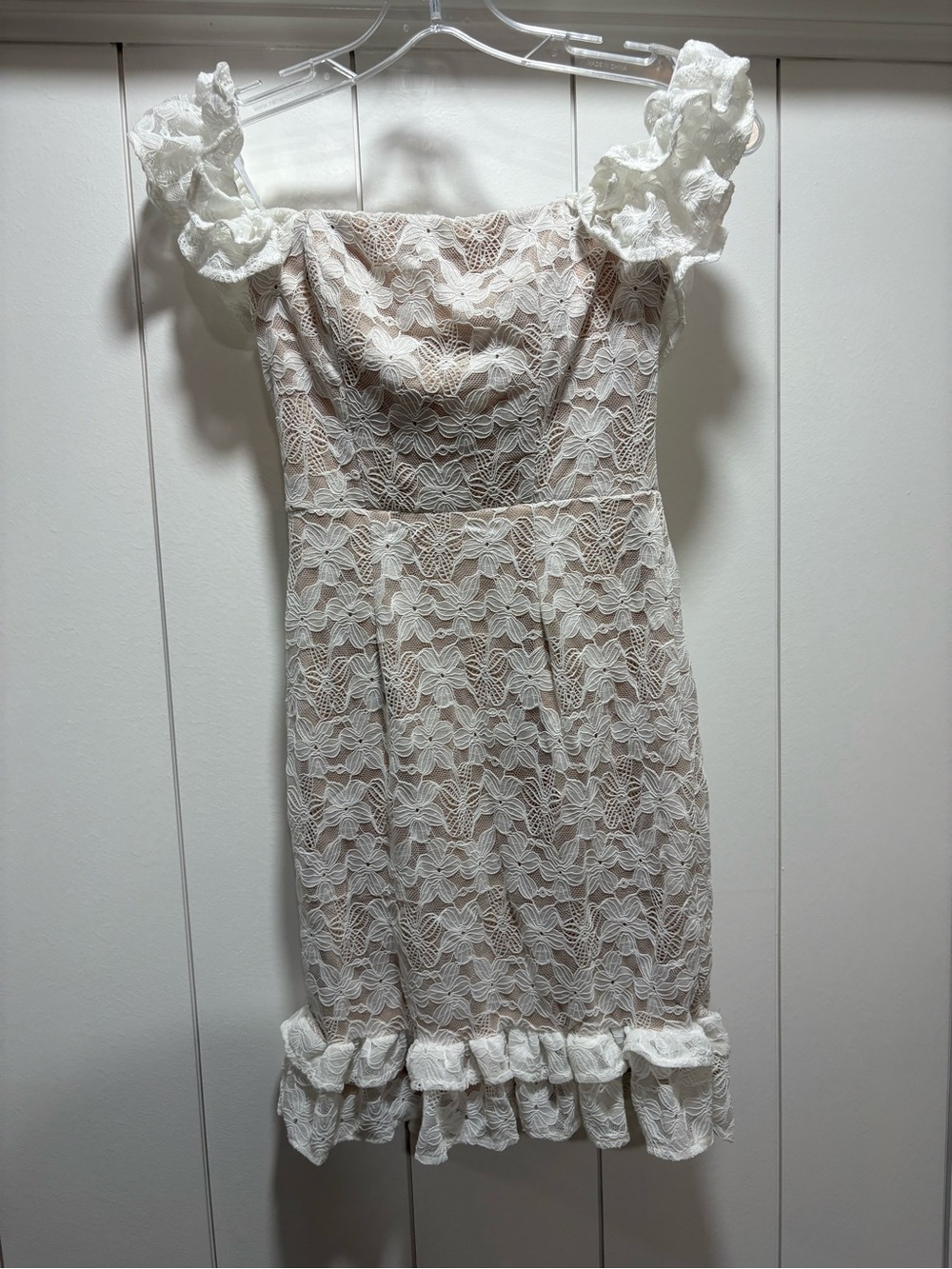 Selfie Leslie Ivory Floral Lace Mini Dress with Ruffle Straps